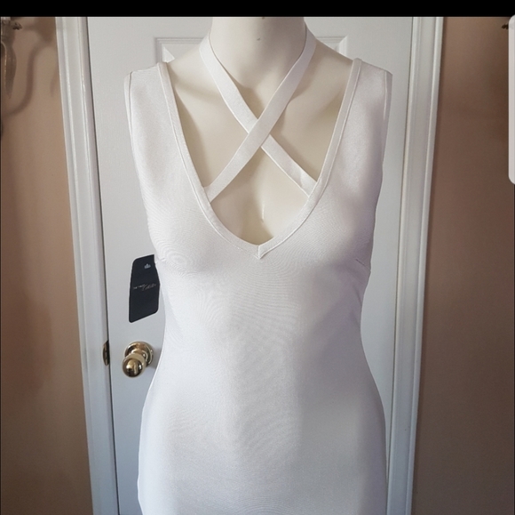 ❤Trezzi Collection❤ White Bodycon dress - Picture 4 of 9